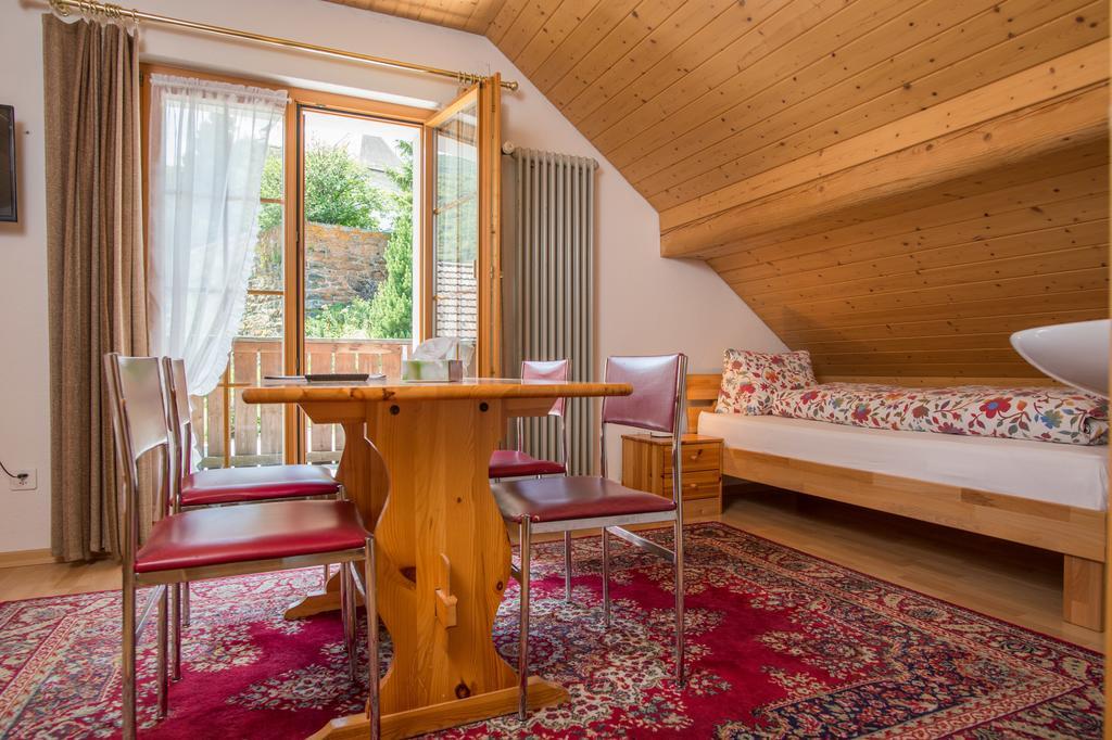 Pension Egg Hospental Extérieur photo
