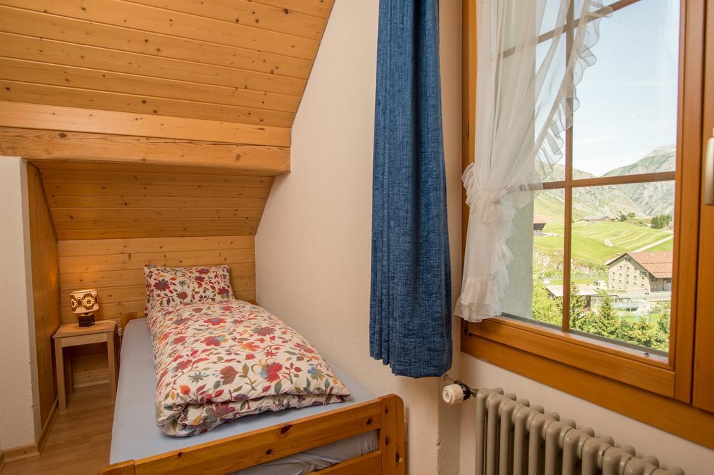Pension Egg Hospental Extérieur photo